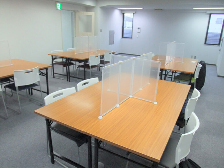 横浜市中区の就労継続支援A型事業所・ほまれの家横浜の、訓練室の内観です。